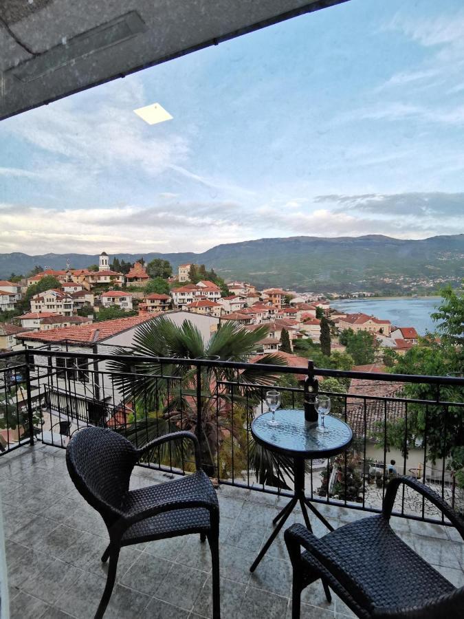 Apartments Veronika Ohrid Extérieur photo