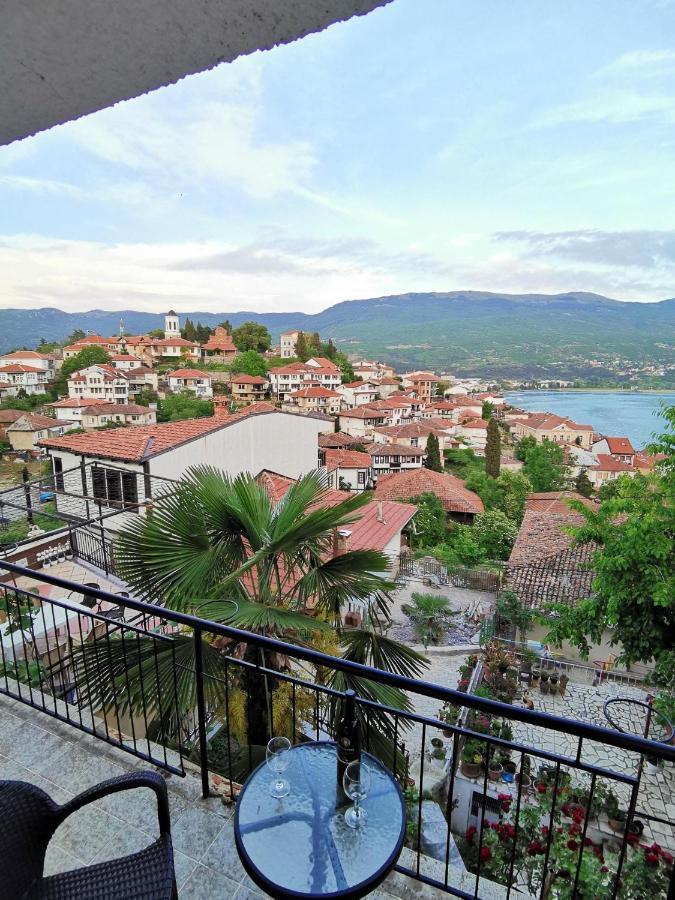 Apartments Veronika Ohrid Extérieur photo