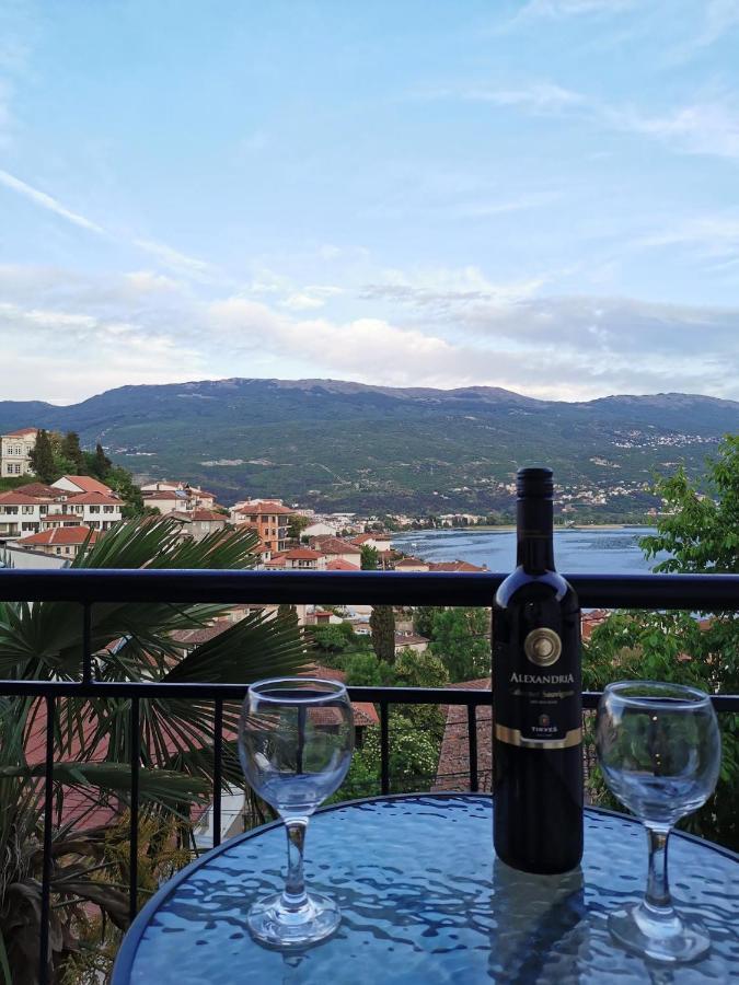 Apartments Veronika Ohrid Extérieur photo
