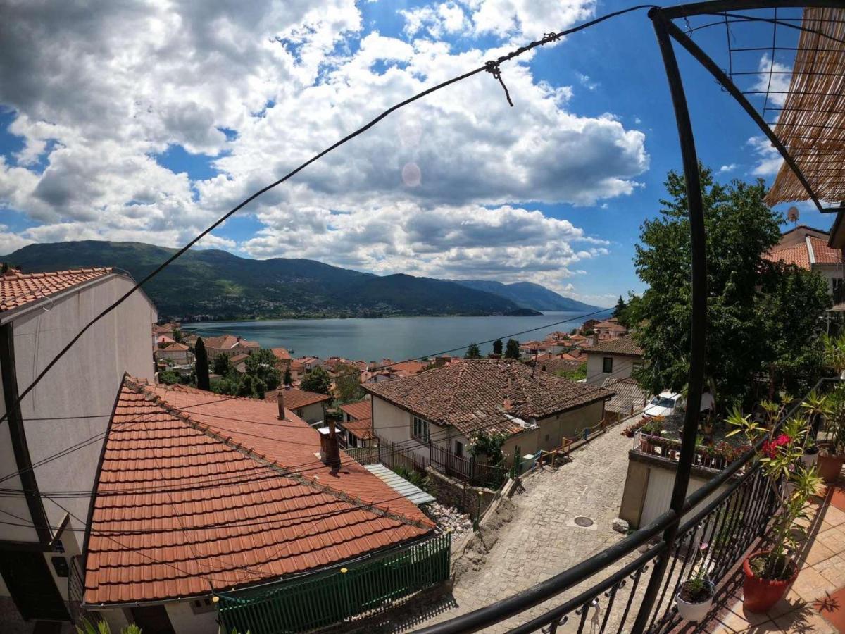 Apartments Veronika Ohrid Extérieur photo