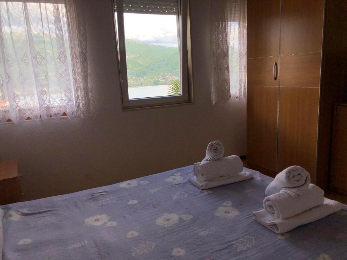 Apartments Veronika Ohrid Extérieur photo