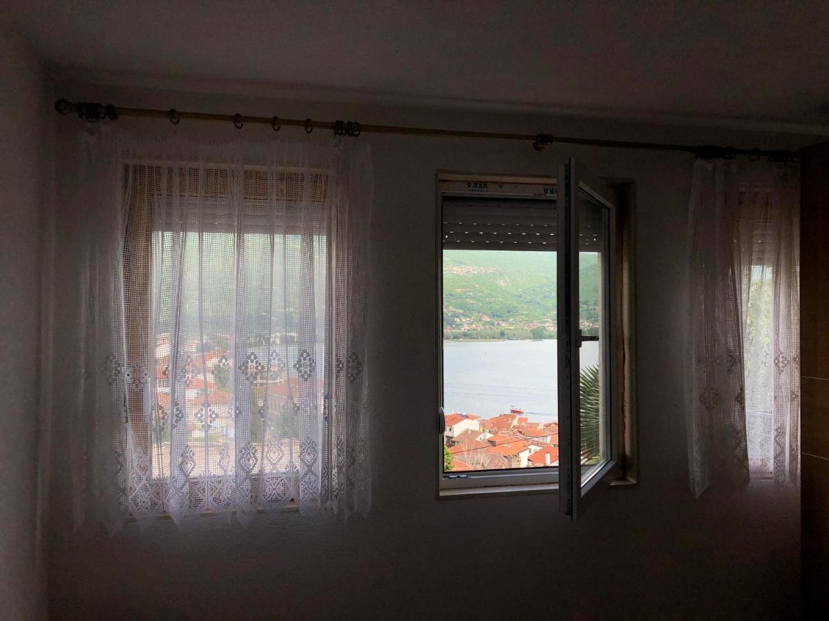 Apartments Veronika Ohrid Extérieur photo